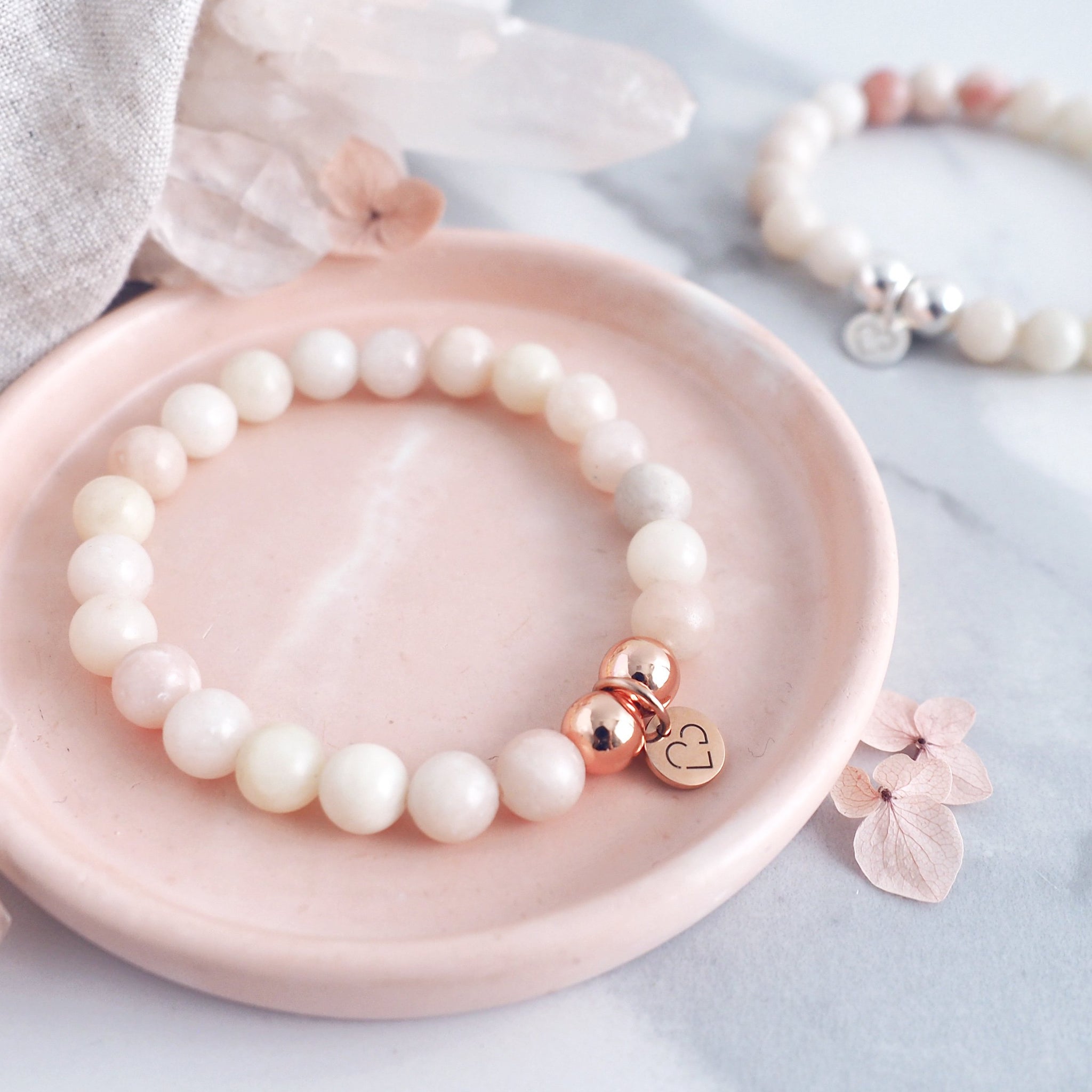 Easy Beaded Bangle Bracelet Tutorial - YouTube
